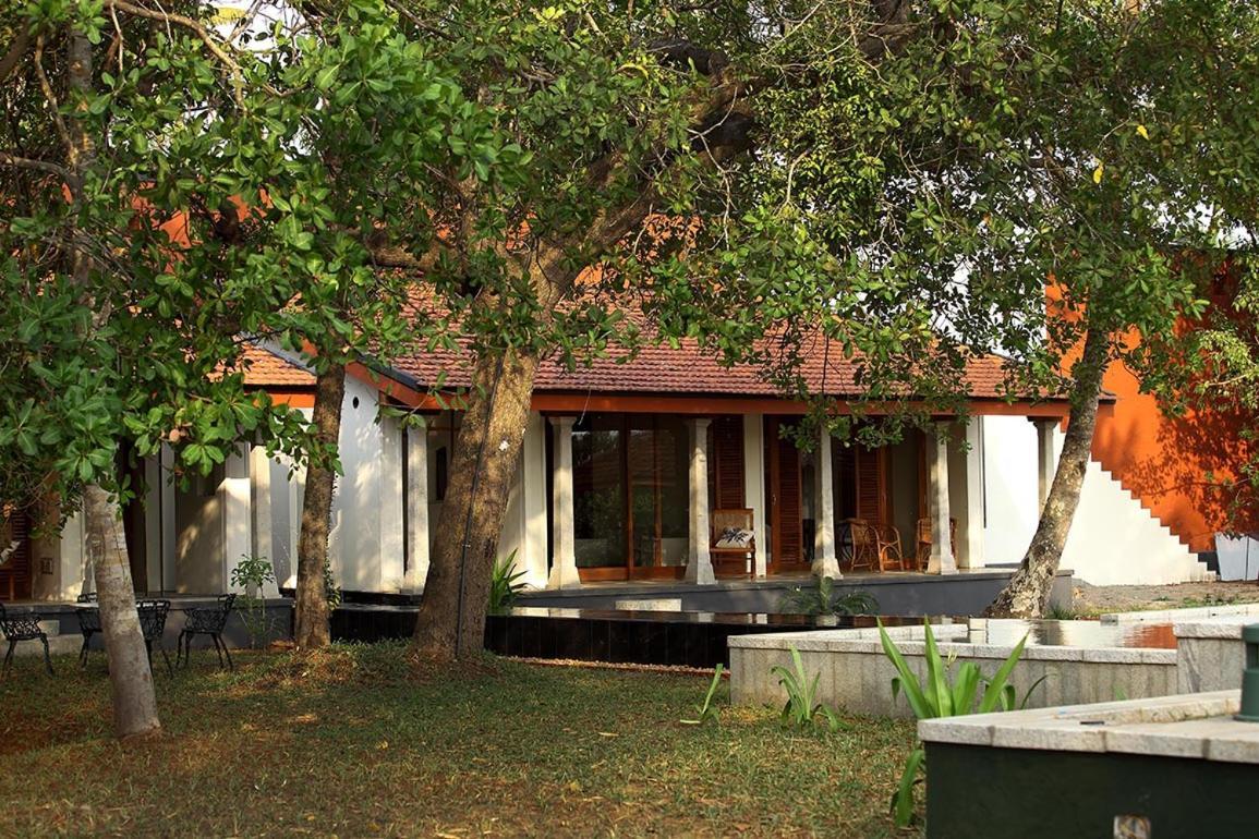 Baymaas Lake House Kochi Εξωτερικό φωτογραφία